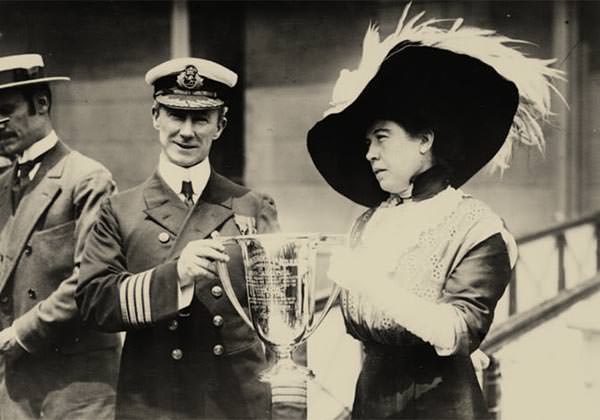 Margaret Molly Brown presents the trophy cup award to Captain Arthur Rostron of Carpathia, 29 May 1912.